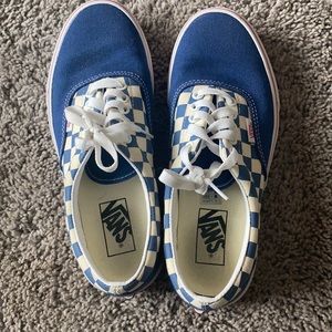 Mens vans close to new only worn twice